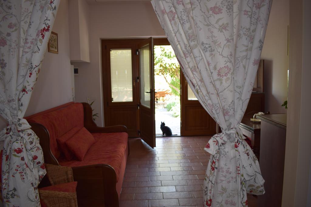 Agriturismo Amina, Winery & Hiking Вальяли Экстерьер фото